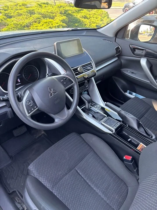 2020 Mitsubishi Eclipse Cross - Image 11 of 12