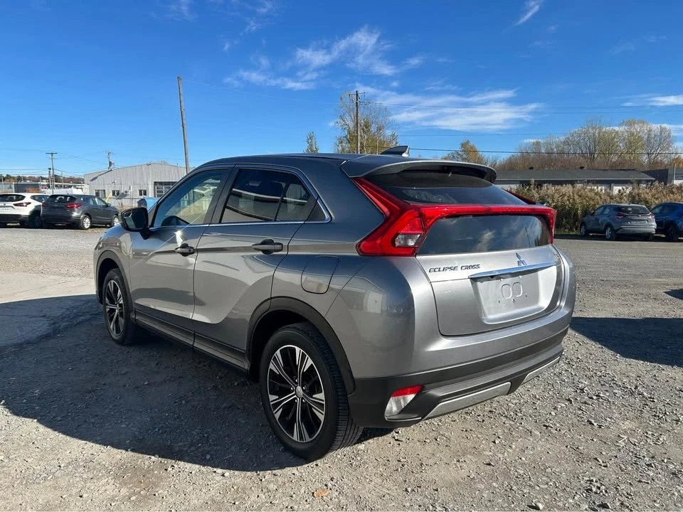 2020 Mitsubishi Eclipse Cross - Image 2 of 12