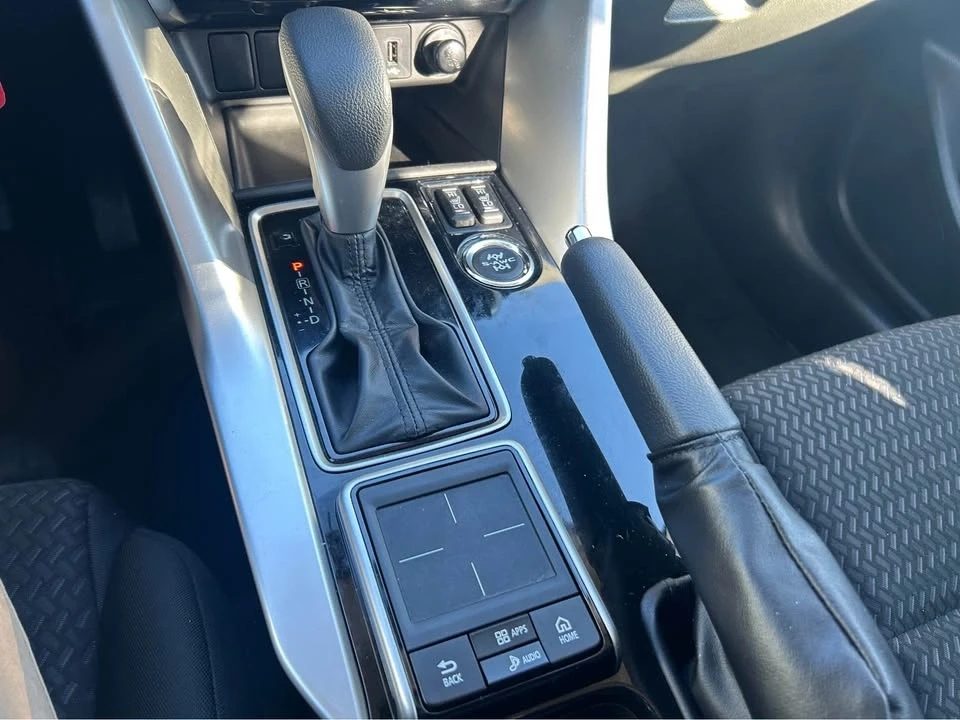 2020 Mitsubishi Eclipse Cross - Image 11 of 12