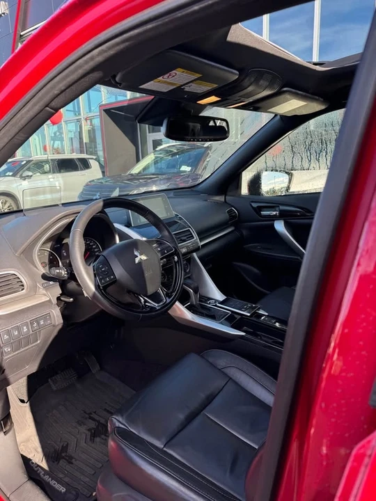 2020 Mitsubishi Eclipse Cross - Image 7 of 14
