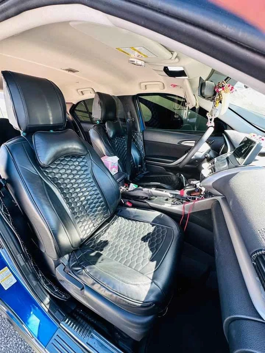 2020 Mitsubishi Eclipse Cross - Image 4 of 7