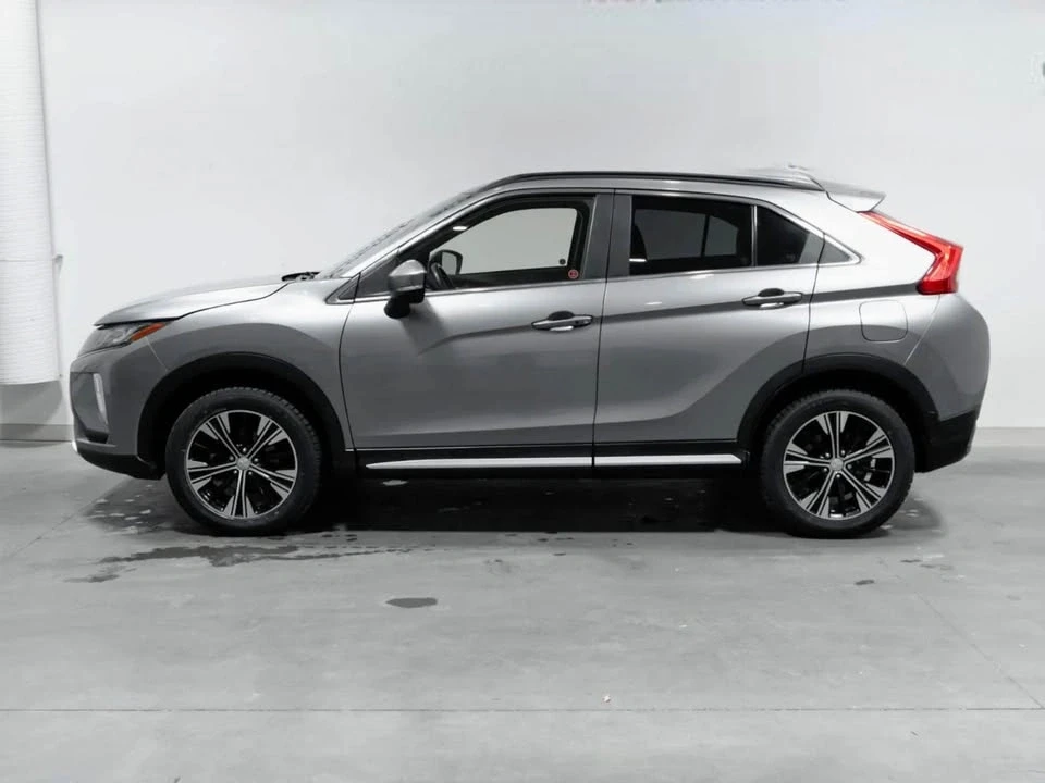 2020 Mitsubishi Eclipse Cross - Image 3 of 18