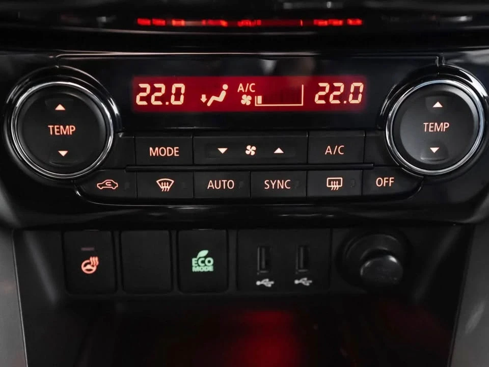 2020 Mitsubishi Eclipse Cross - Image 13 of 18
