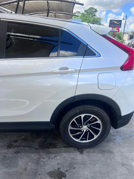 2020 Mitsubishi Eclipse Cross - Image 4 of 4