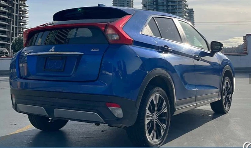 2020 Mitsubishi Eclipse Cross - Image 4 of 8