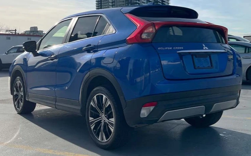 2020 Mitsubishi Eclipse Cross - Image 2 of 8