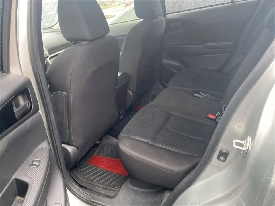 2020 Mitsubishi Eclipse Cross - Image 9 of 10