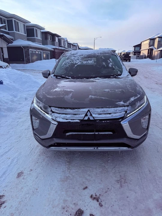 2020 Mitsubishi Eclipse Cross - Image 3 of 13