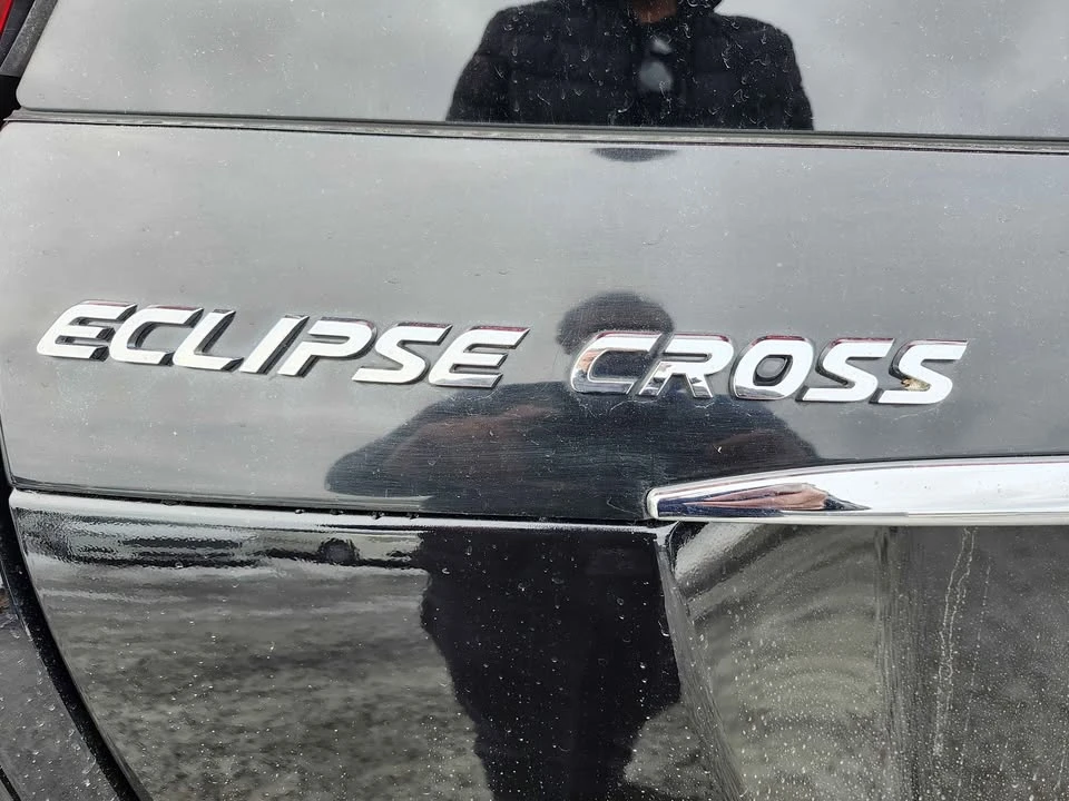 2020 Mitsubishi Eclipse Cross - Image 8 of 19