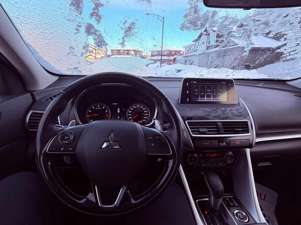 2020 Mitsubishi Eclipse Cross - Image 10 of 13