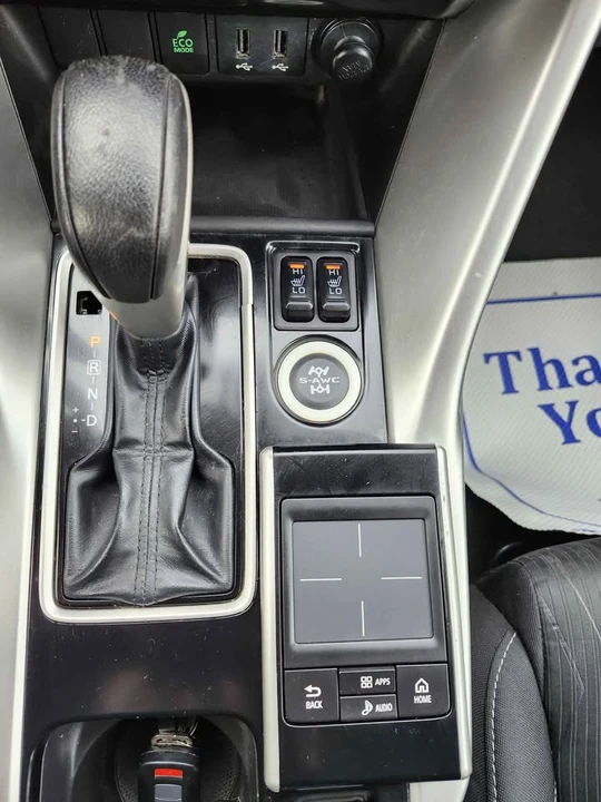 2020 Mitsubishi Eclipse Cross - Image 15 of 19