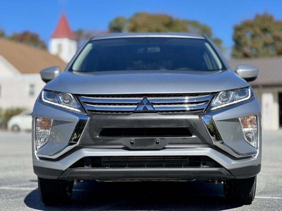 2020 Mitsubishi Eclipse Cross - Image 2 of 20