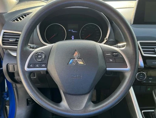 2020 Mitsubishi Eclipse Cross - Image 9 of 12