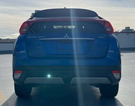 2020 Mitsubishi Eclipse Cross - Image 2 of 12