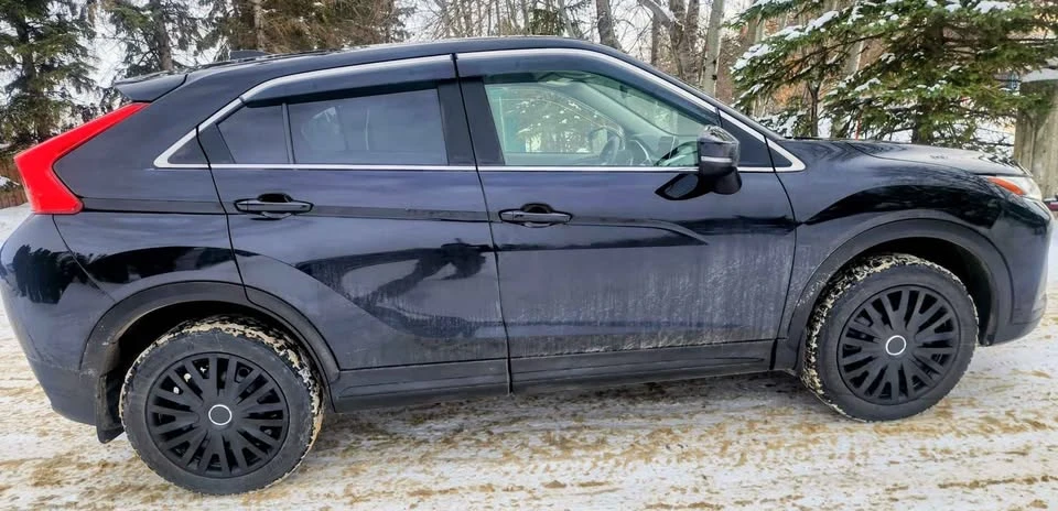 2020 Mitsubishi Eclipse Cross - Image 4 of 11