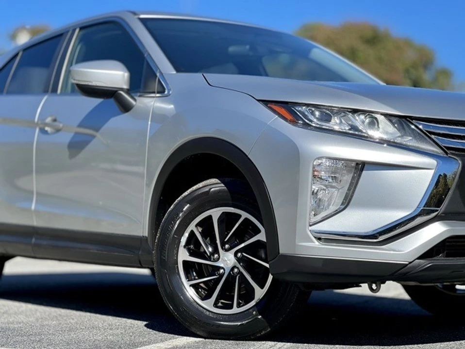 2020 Mitsubishi Eclipse Cross - Image 4 of 20