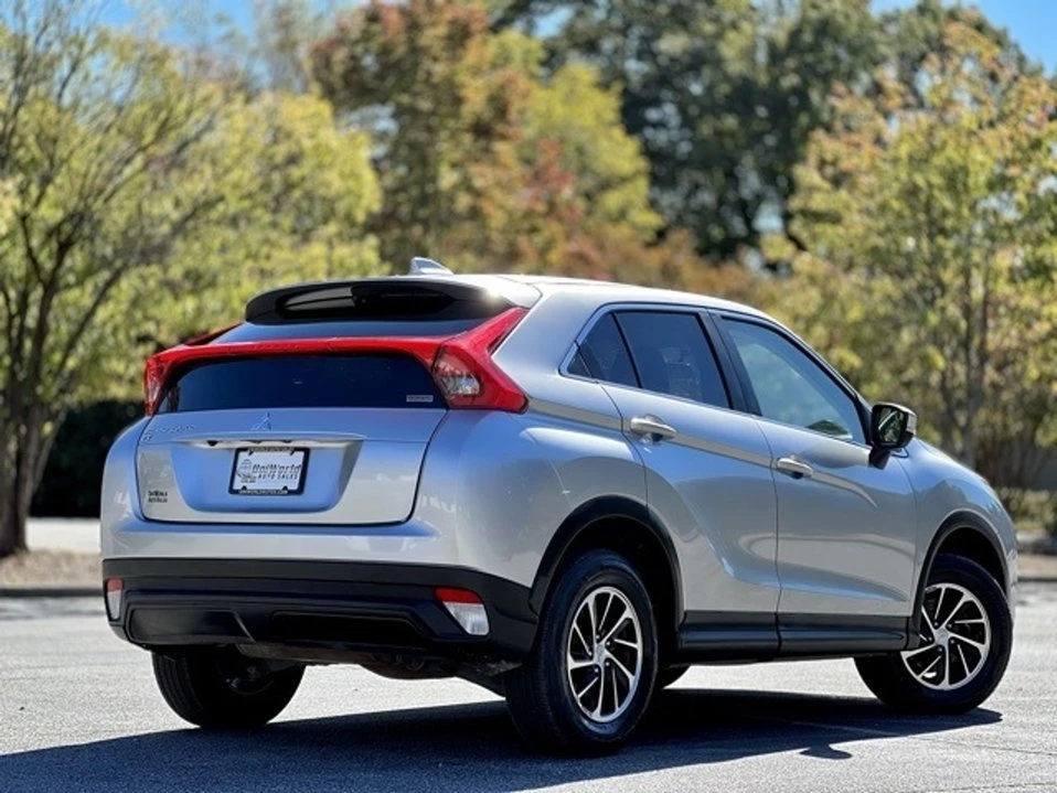 2020 Mitsubishi Eclipse Cross - Image 5 of 20