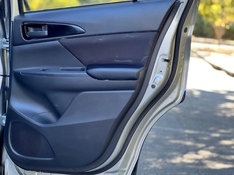 2020 Mitsubishi Eclipse Cross - Image 15 of 20