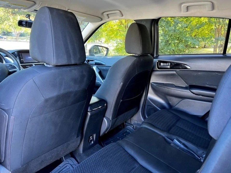 2020 Mitsubishi Eclipse Cross - Image 12 of 20