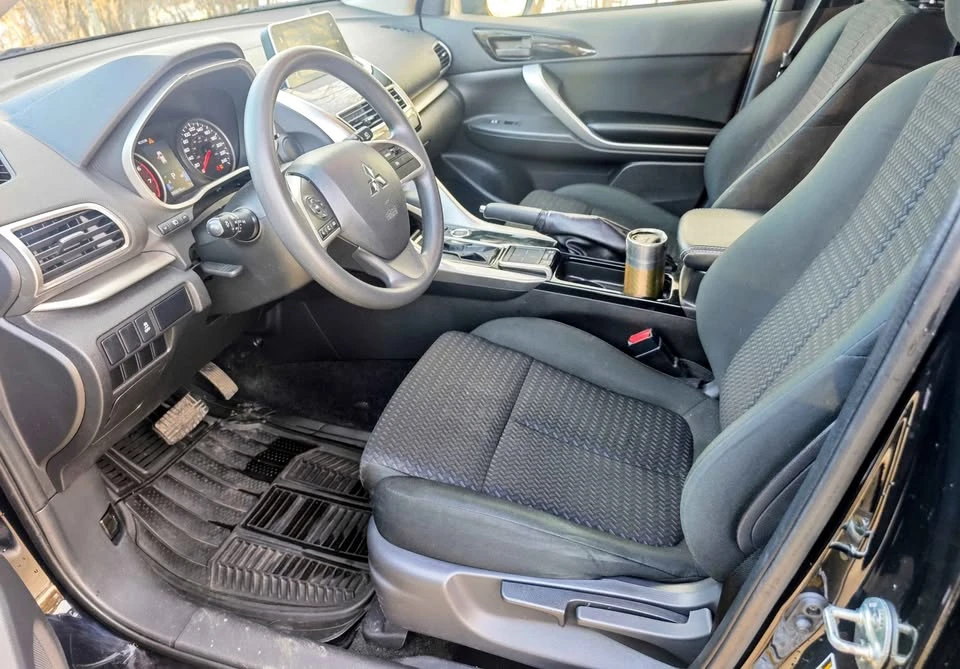 2020 Mitsubishi Eclipse Cross - Image 7 of 11