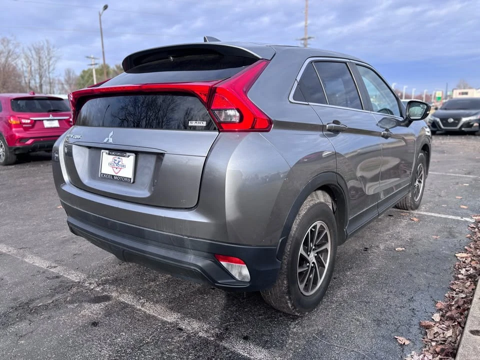 2020 Mitsubishi Eclipse Cross - Image 3 of 12