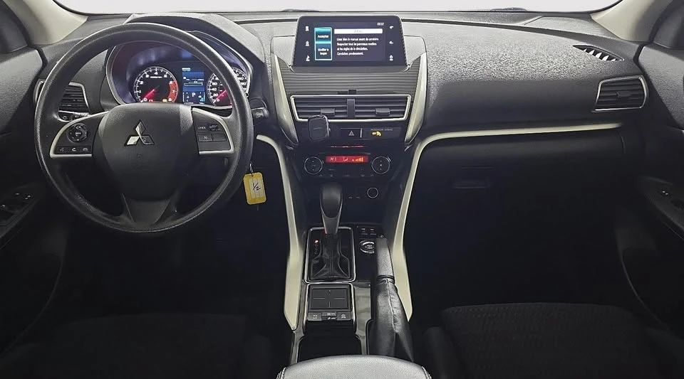 2020 Mitsubishi Eclipse Cross - Image 9 of 19