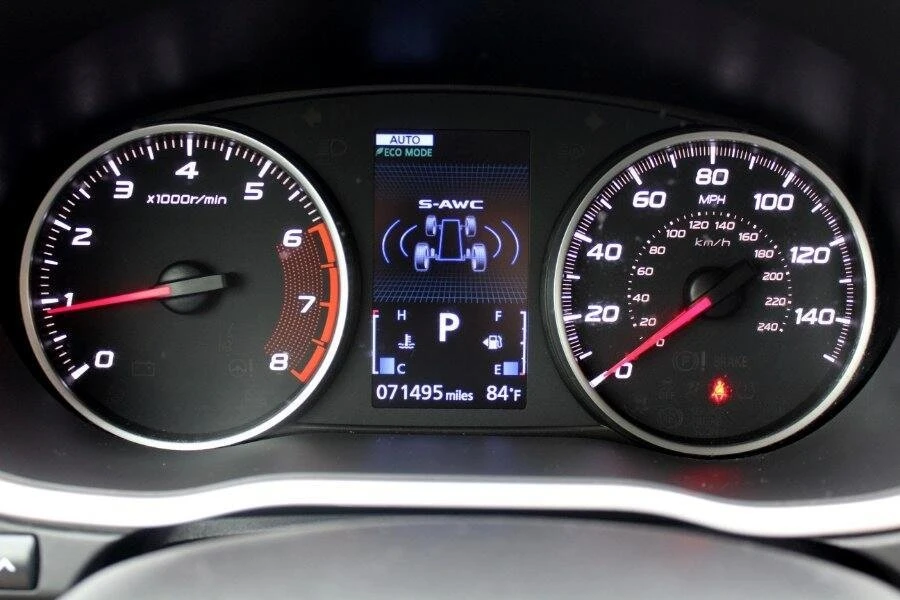 2020 Mitsubishi Eclipse Cross - Image 14 of 20