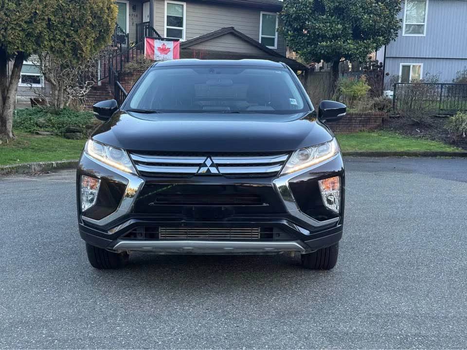 2020 Mitsubishi Eclipse Cross - Image 2 of 15
