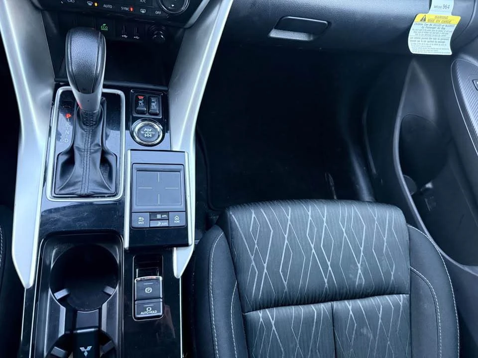 2020 Mitsubishi Eclipse Cross - Image 12 of 15