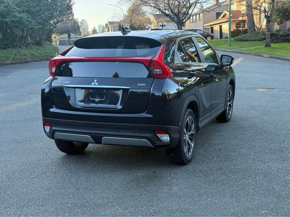 2020 Mitsubishi Eclipse Cross - Image 6 of 15