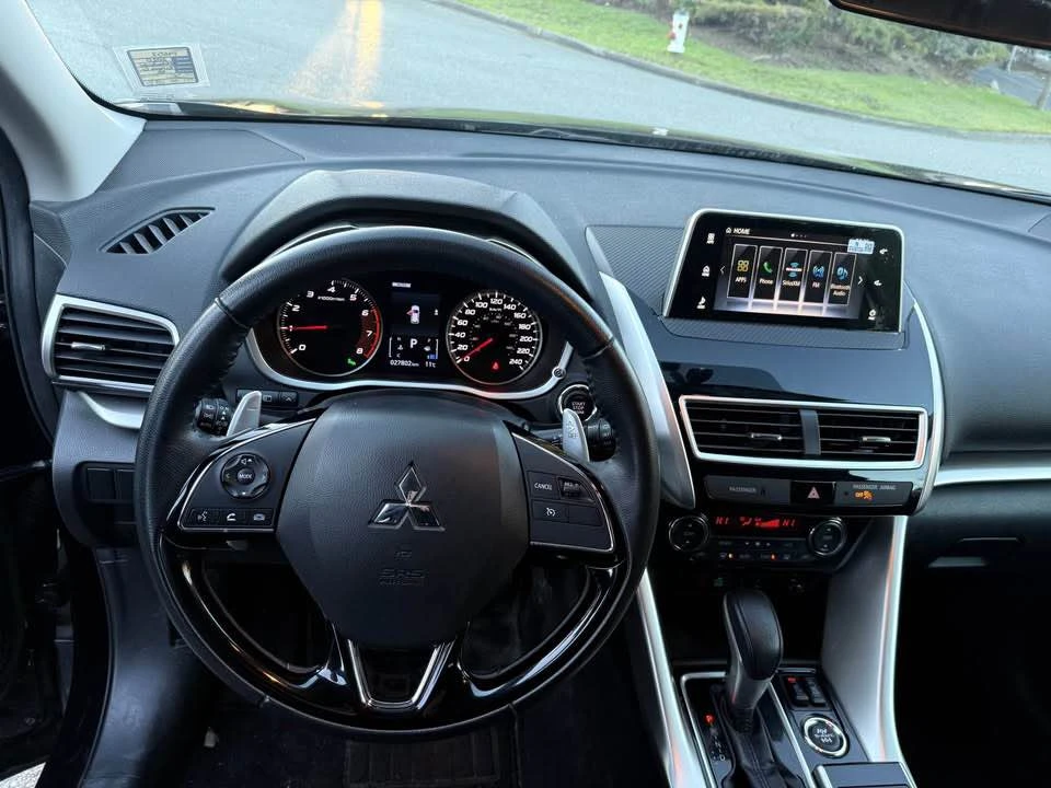 2020 Mitsubishi Eclipse Cross - Image 11 of 15