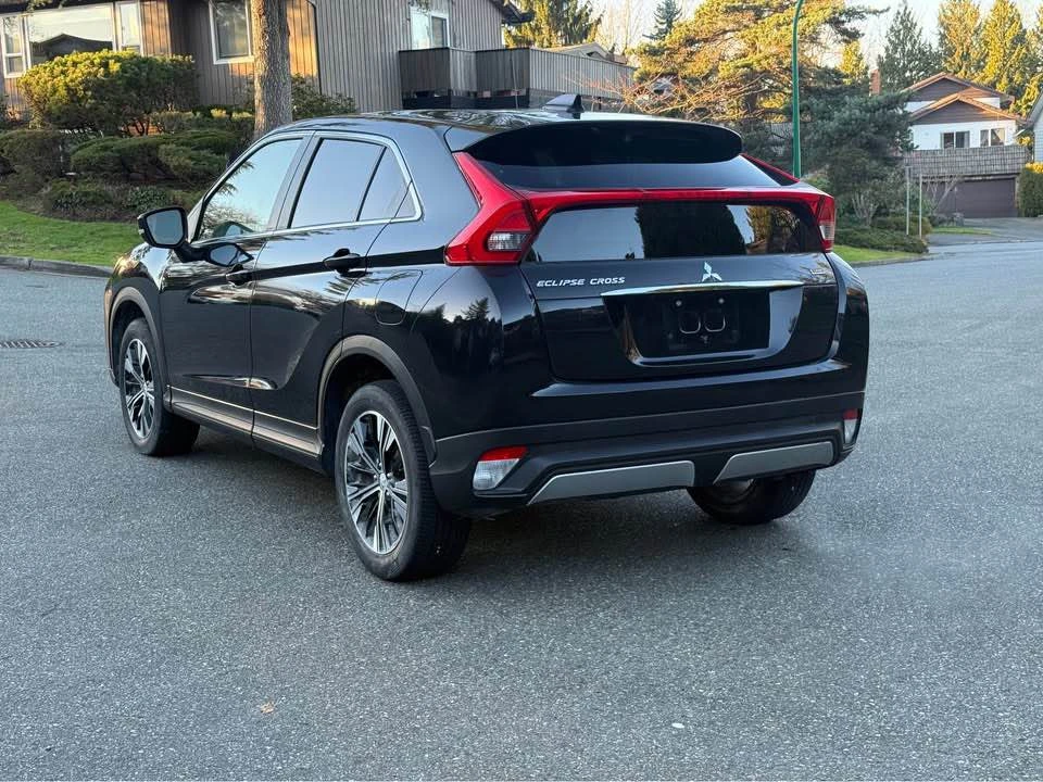 2020 Mitsubishi Eclipse Cross - Image 4 of 15
