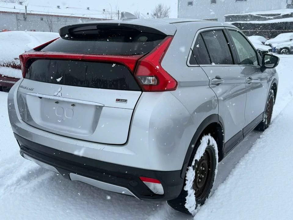 2020 Mitsubishi Eclipse Cross - Image 5 of 11