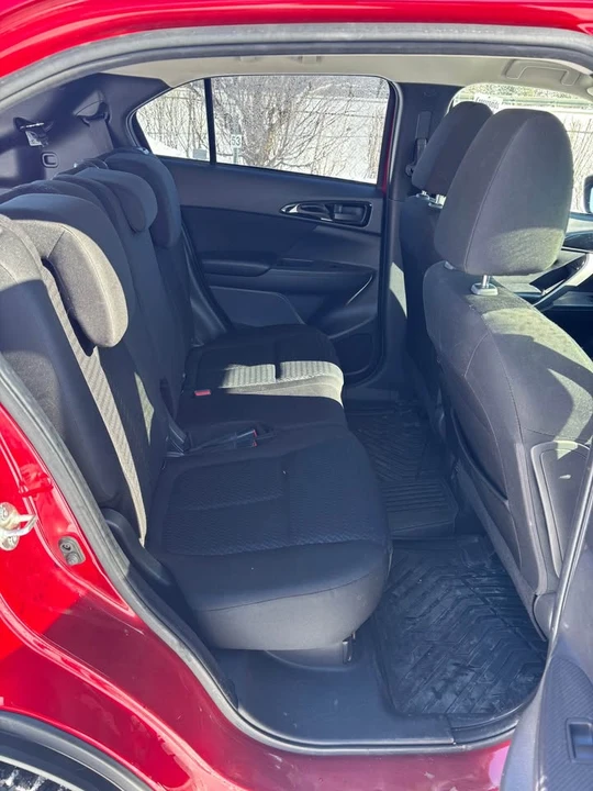 2020 Mitsubishi Eclipse Cross - Image 8 of 16