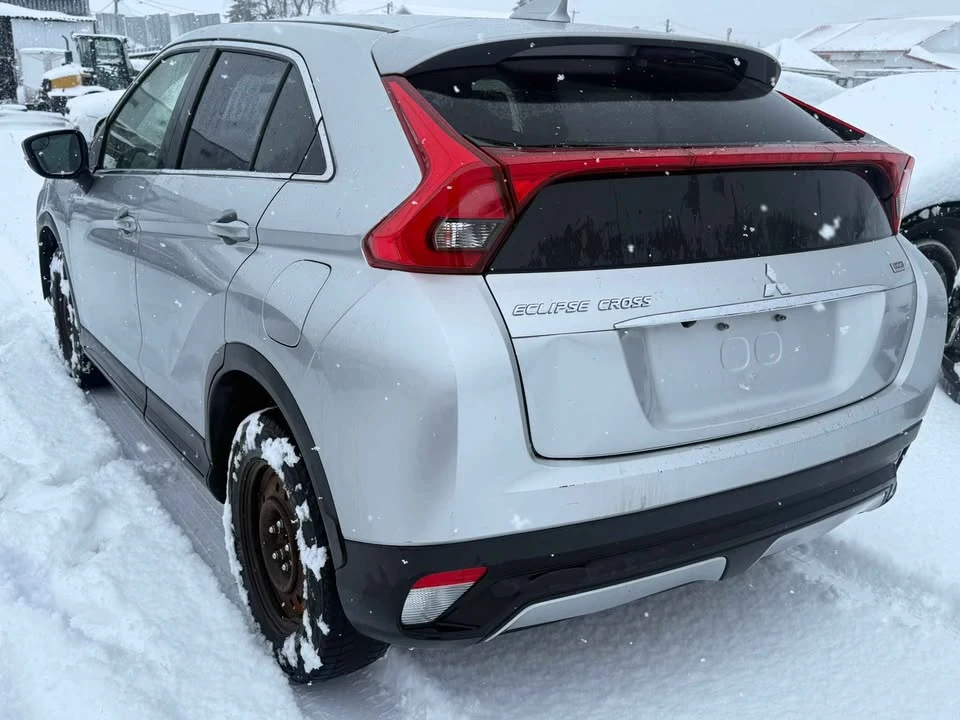 2020 Mitsubishi Eclipse Cross - Image 6 of 11
