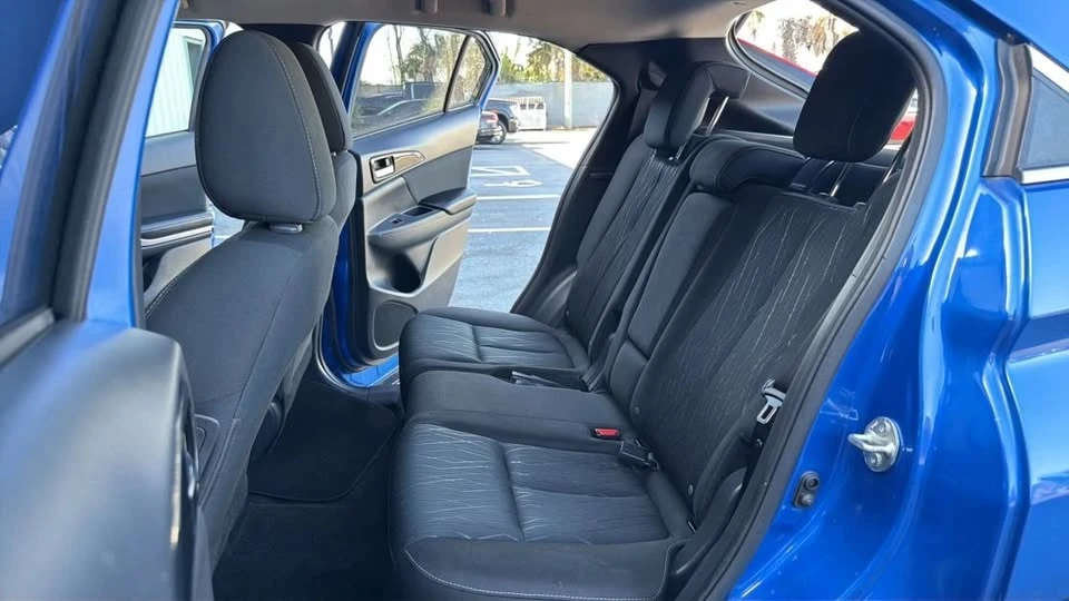 2020 Mitsubishi Eclipse Cross - Image 10 of 14