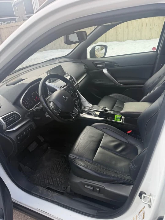 2020 Mitsubishi Eclipse Cross - Image 14 of 15