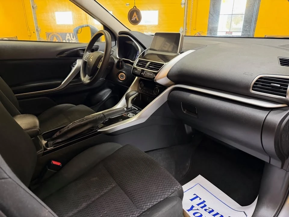 2020 Mitsubishi Eclipse Cross - Image 12 of 14
