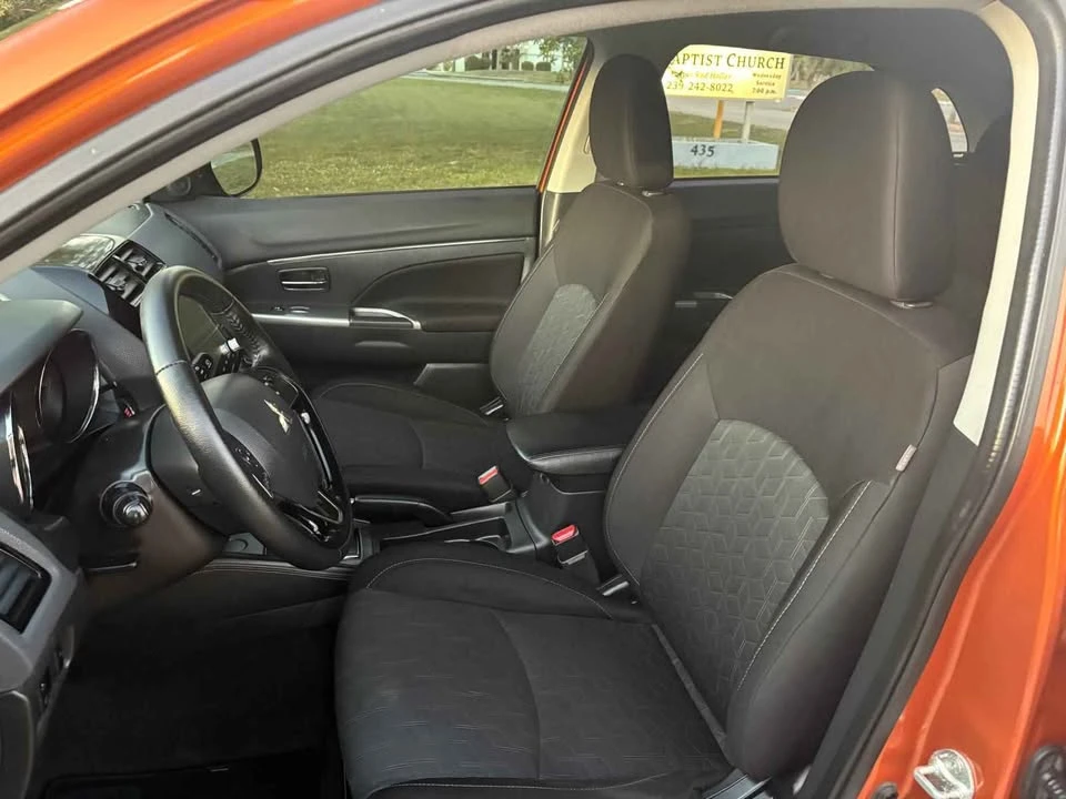 2020 Mitsubishi Eclipse Cross - Image 15 of 15