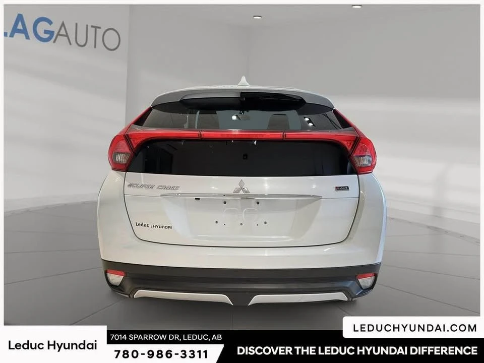 2020 Mitsubishi Eclipse Cross - Image 3 of 10