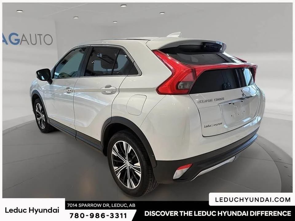2020 Mitsubishi Eclipse Cross - Image 4 of 10