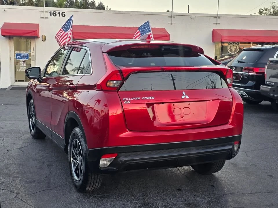 2020 Mitsubishi Eclipse Cross - Image 5 of 17