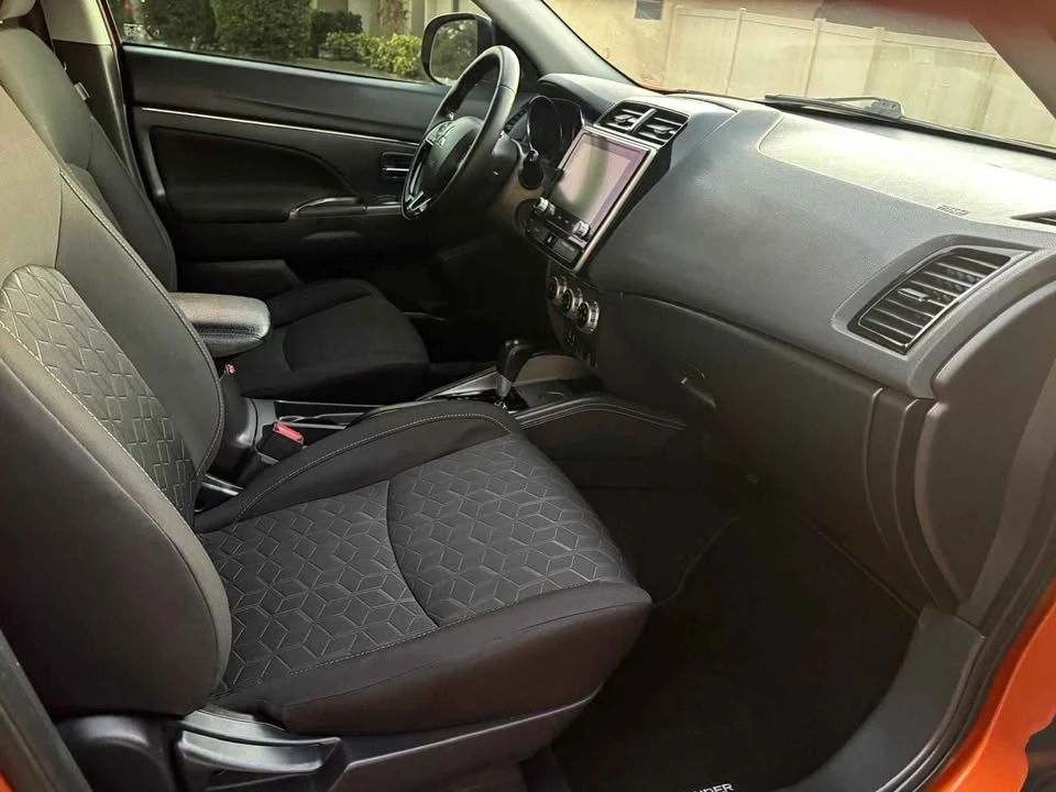 2020 Mitsubishi Eclipse Cross - Image 7 of 15