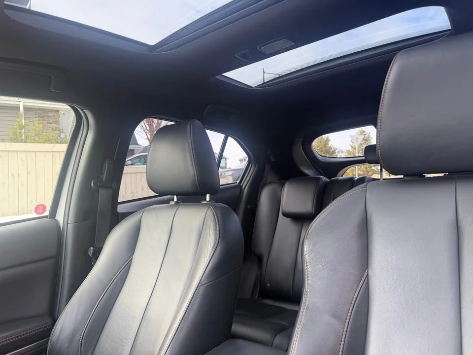 2020 Mitsubishi Eclipse Cross - Image 10 of 15