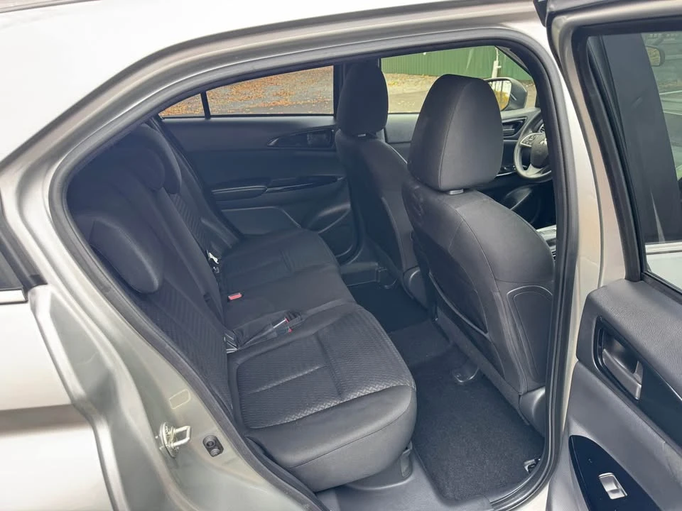 2020 Mitsubishi Eclipse Cross - Image 10 of 12