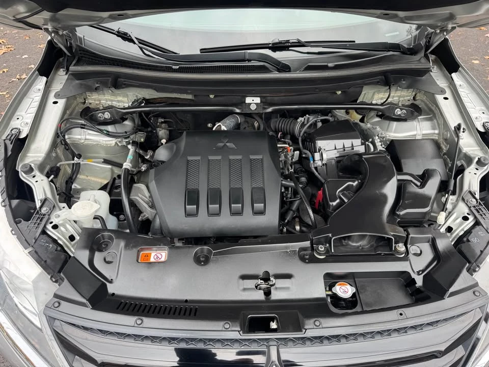 2020 Mitsubishi Eclipse Cross - Image 12 of 12