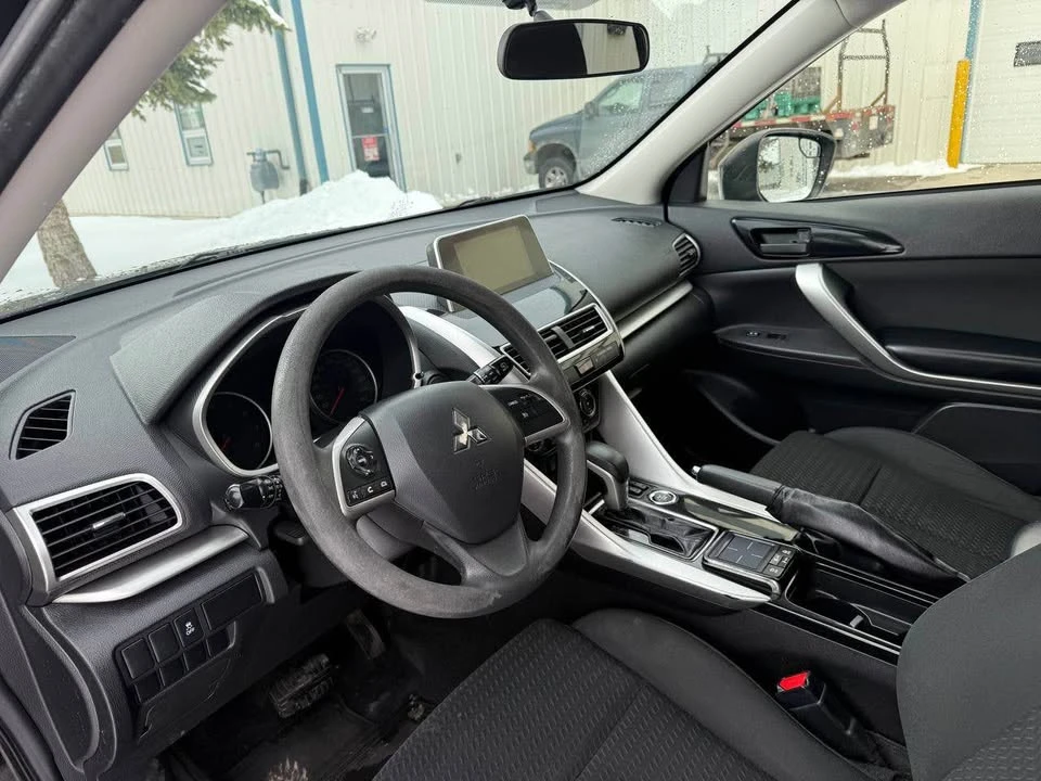 2020 Mitsubishi Eclipse Cross - Image 11 of 12