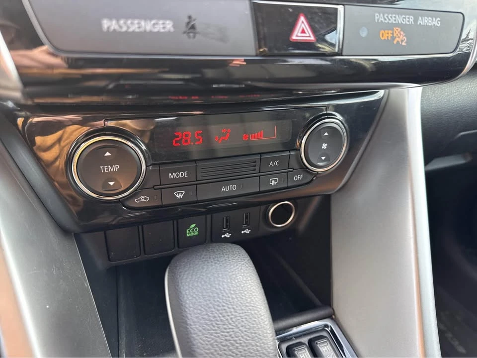 2020 Mitsubishi Eclipse Cross - Image 15 of 15