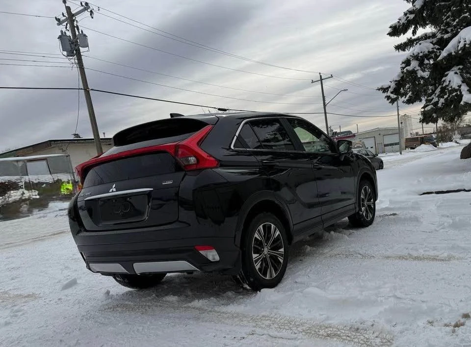 2020 Mitsubishi Eclipse Cross - Image 4 of 12