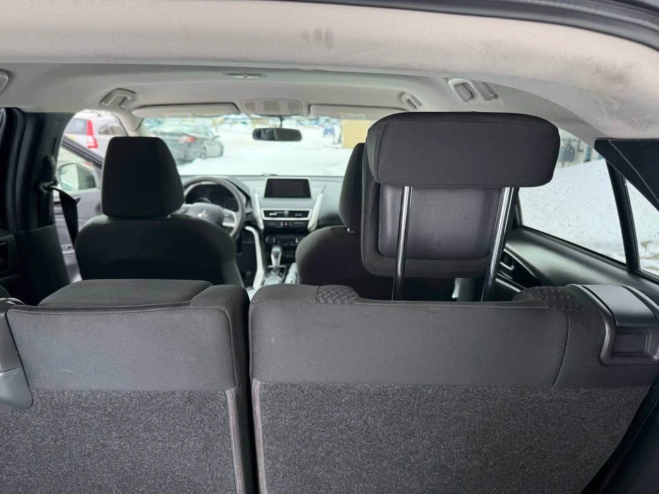 2020 Mitsubishi Eclipse Cross - Image 10 of 12